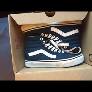 Sk8-Hi Vans. Deleting soon